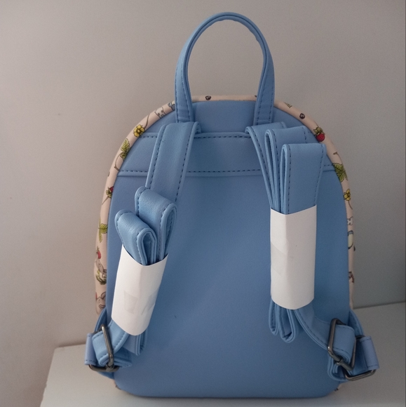 Studio ghibli Totoro loungefly berry picking  mini backpack main image 7